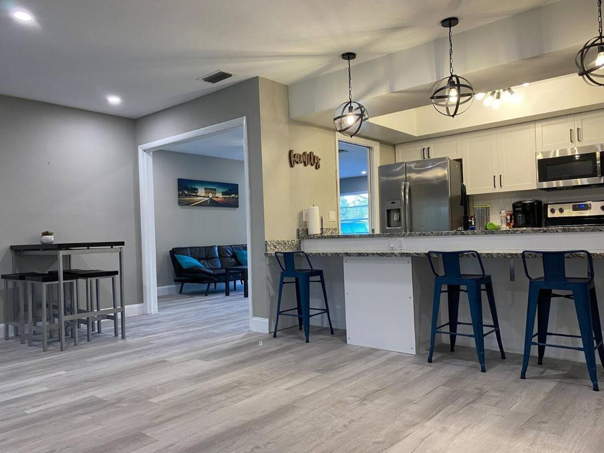 Spacious 5 Bedrooms 3 Bathrooms Family-Friendly Home With Heated Salt Pool Clearwater Exterior foto